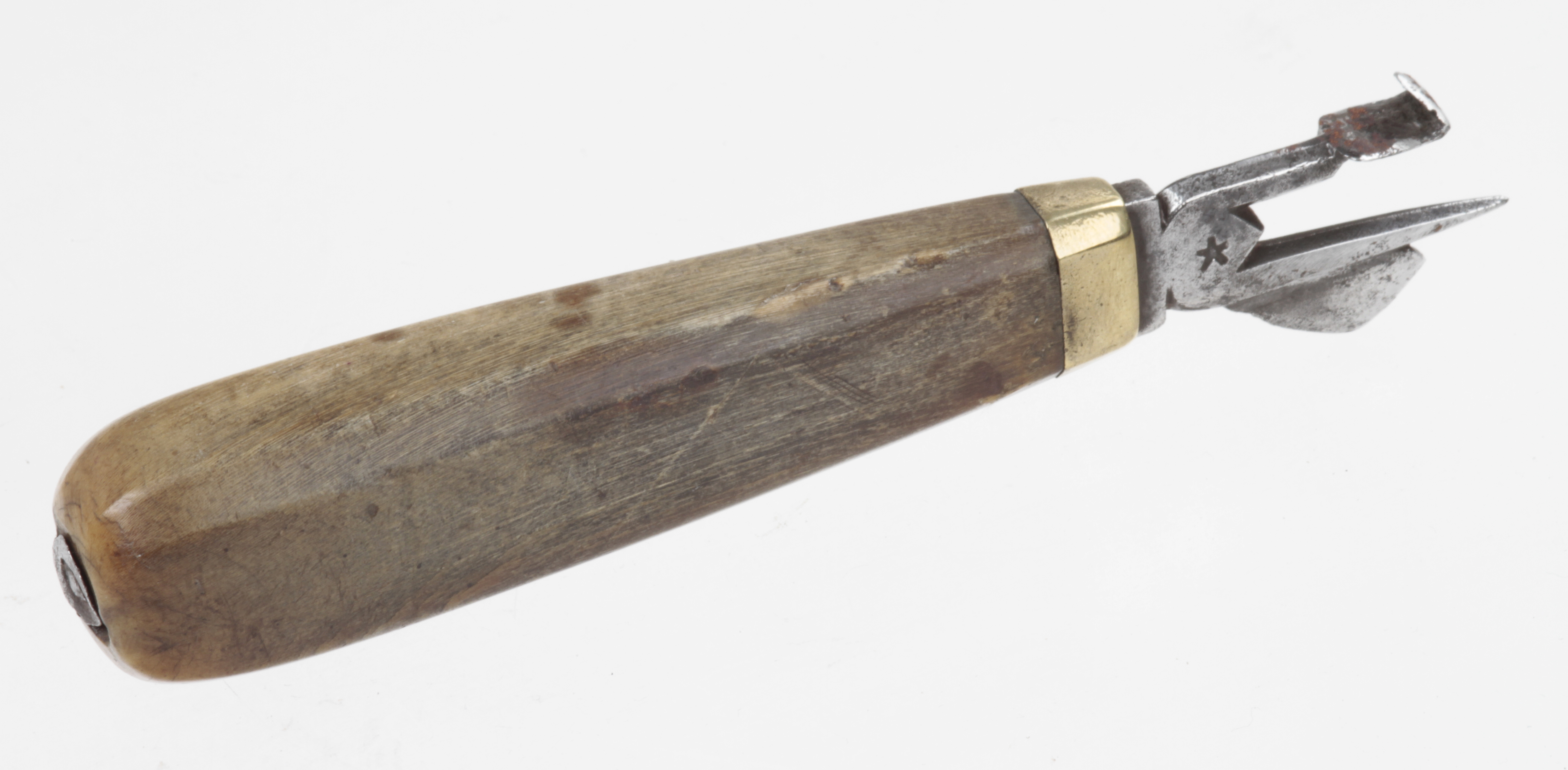 A 19c French rouanne or race knife with horn handle and star decoration G++ - Image 5 of 5