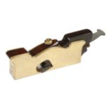 A hardly used steel soled gunmetal NORRIS A20R adjustable shoulder plane with rosewood infill,