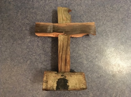 Artist: Pastor Glen Chaplin Title: The Old Rugged Cross Size: 34 x 24 x 12cm Medium: Baulk Glen