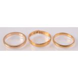 Three very high purity gold rings, 6.2g.