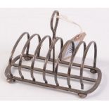 A six section George V silver toast rack. 6.5oz.