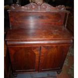 An early Victorian mahogany chiffonier, width 91.5cm.