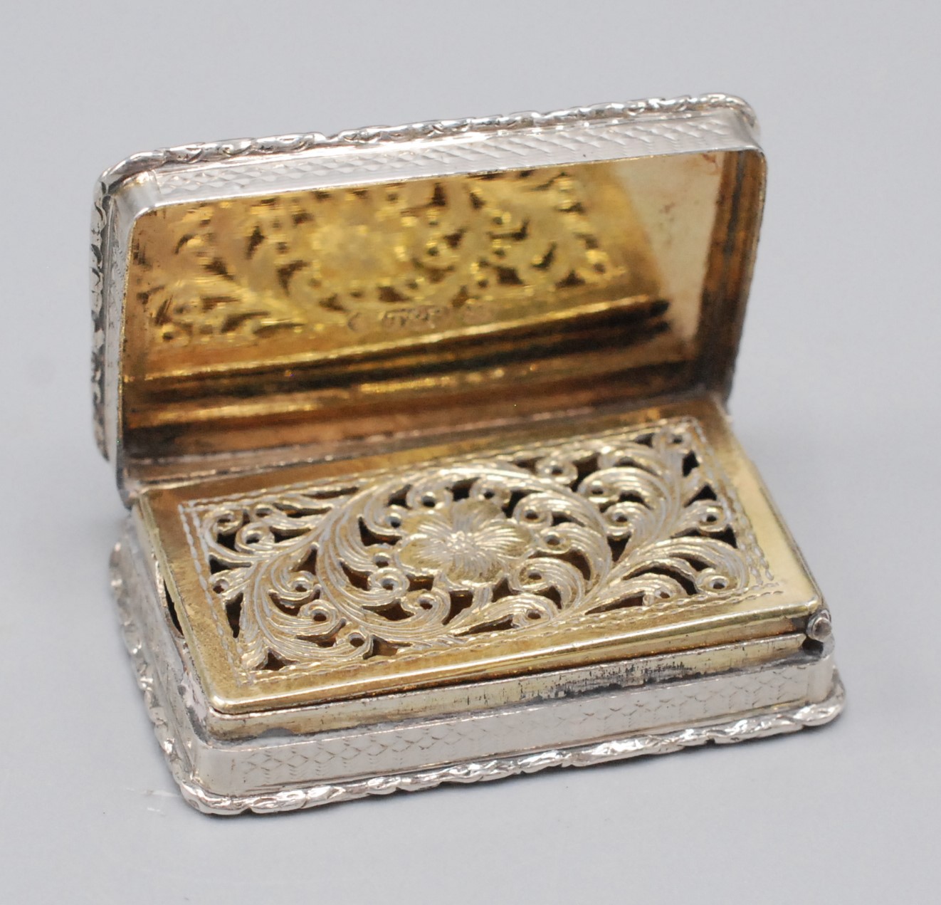 An early Victorian silver Castle Top vinaigrette showing a view of Newstead Abbey, - Image 2 of 2