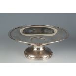 A plain silver fruit bowl Birmingham 1937, diameter 20.