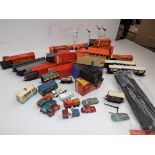 A collection of 00 gauge railway including Hornby B1 signal cannon, boxed,