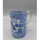 A blue and white porcelain tankard, 18th/19th century,