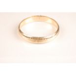 A 14ct gold hinged bangle, 11.28g.