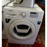 A Samsung 7kg EcoBubble automatic washing machine