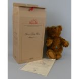 Steiff limited edition Irish teddy bear, No.1547/2000, 35cm high, boxed with certificate, EAN