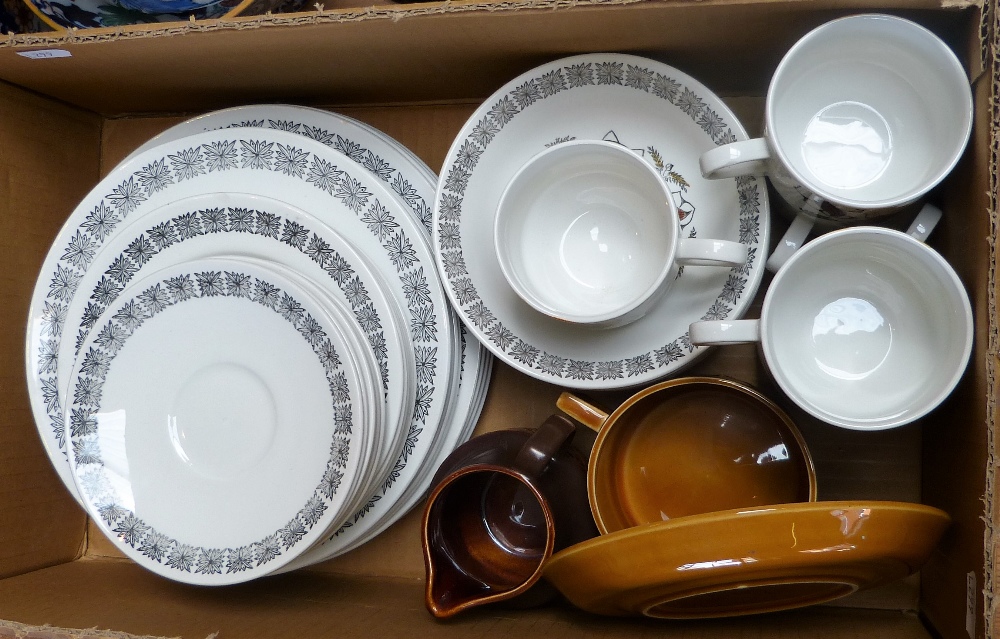 A Broadhurst part tea set in the calypso pattern, designed by Cathy Winkle, a Beswick jug and a Port