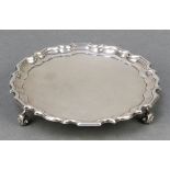 A silver card tray with Chippendale rim on scroll feet Edinburgh 1915, 6 1/2", 230 grams