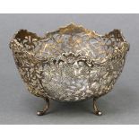 An early 20th Century Continental pierced silver bowl with birds and floral decoration, 122 grams,