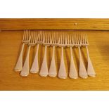 A SET OF 9 PLAIN DESSERT FORKS, SHEFFIEL