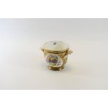 AN 18TH/19TH CENTURY FRENCH SEVRES TYPE PORCELAIN DOUBLE HANDLED CACHE POT,