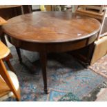 Circular mahogany table CONDITION: Please Note - we do not make reference to the