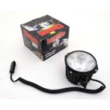 Shooting : A boxed night shooting Lamp by Cluson ' Lazerlite ' ,