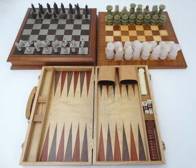 A Royal Selangor '' Camelot '' Chess set in wooden case with board to top, - Image 4 of 10