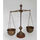 Balance scales CONDITION: Please Note - we do not make reference to the condition