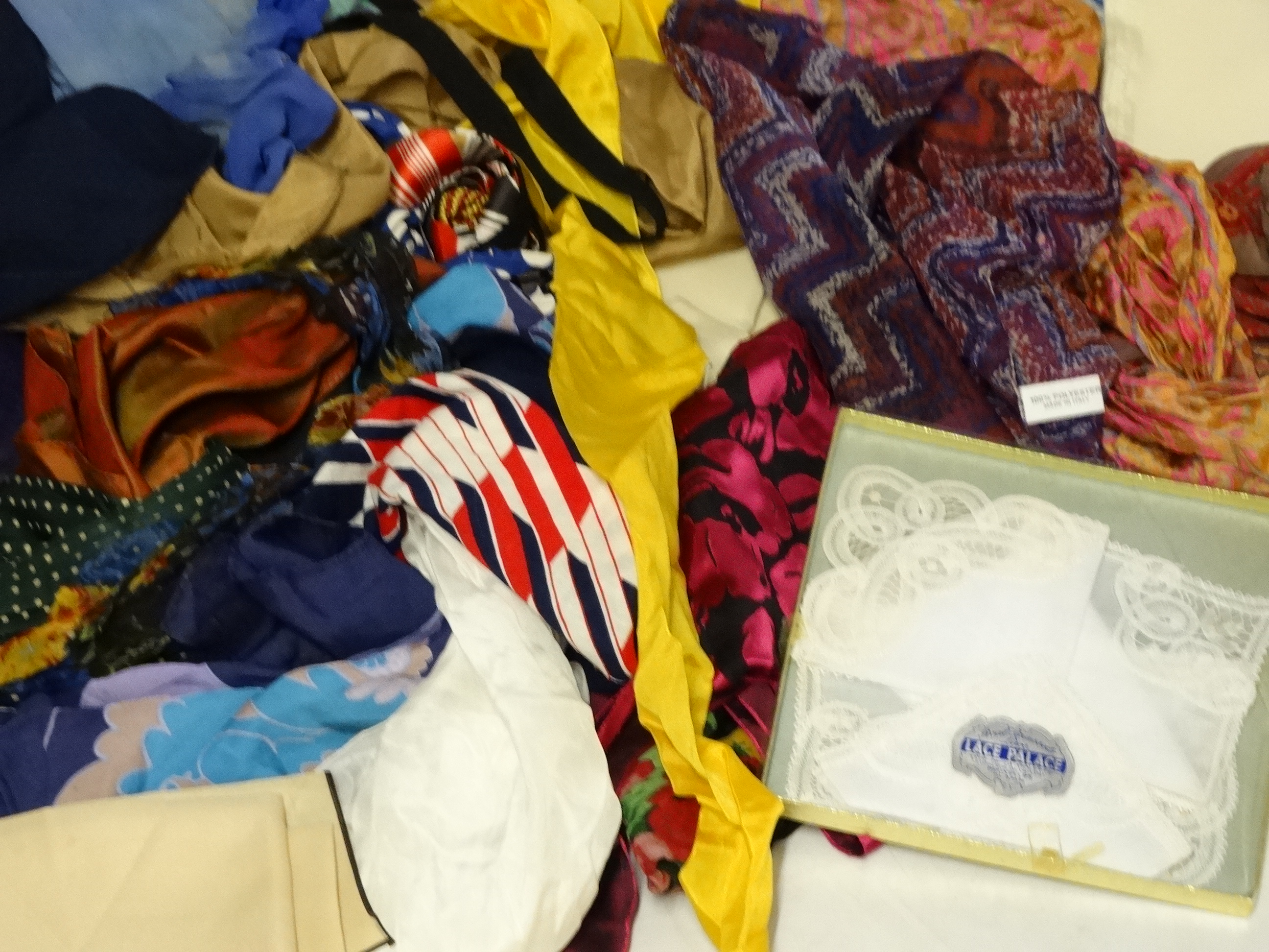 A selection of vintage textiles to include silk Richard Allan scarf, ombre blue silk chiffon scarf, - Image 6 of 12