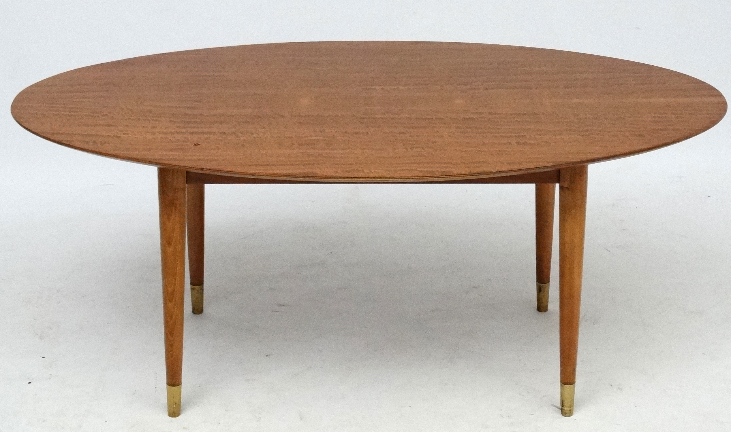 Vintage Retro / Art Deco : a 1950's oval Tiger Maple Occasional / Coffee table on four turned - Image 3 of 3