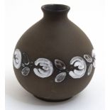 Scandinavian Pottery: A mid/late 20thC Deco Bosattnings,