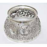 A silver stand / small dish ring with acanthus,