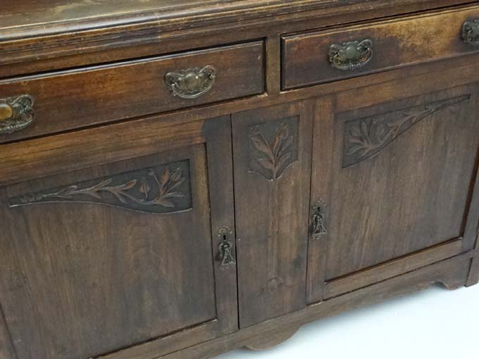 Arts & Crafts : a circa 1900 Dresser of oak , mirror back, - Image 3 of 8