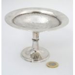 A silver bon bon dish on pedestal foot, hallmarked Birmingham 1907.