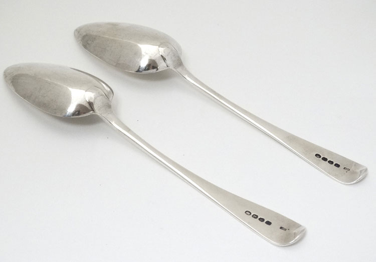 A pair of silver Old English pattern table spoons hallmarked London 1806 maker Solomon Hougham. - Image 3 of 5