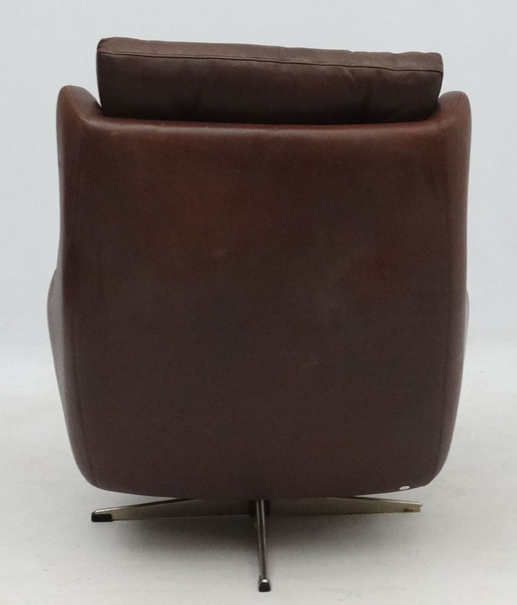 Vintage Retro: A Scandinavian leather swivel wingback armchair in brown leather , - Image 3 of 4