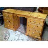 Dressing table / desk CONDITION: Please Note - we do not make reference to the