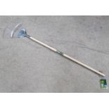 Spear & Jackson 'Kew Kids Collection' lawn rake 51" long CONDITION: Please Note -