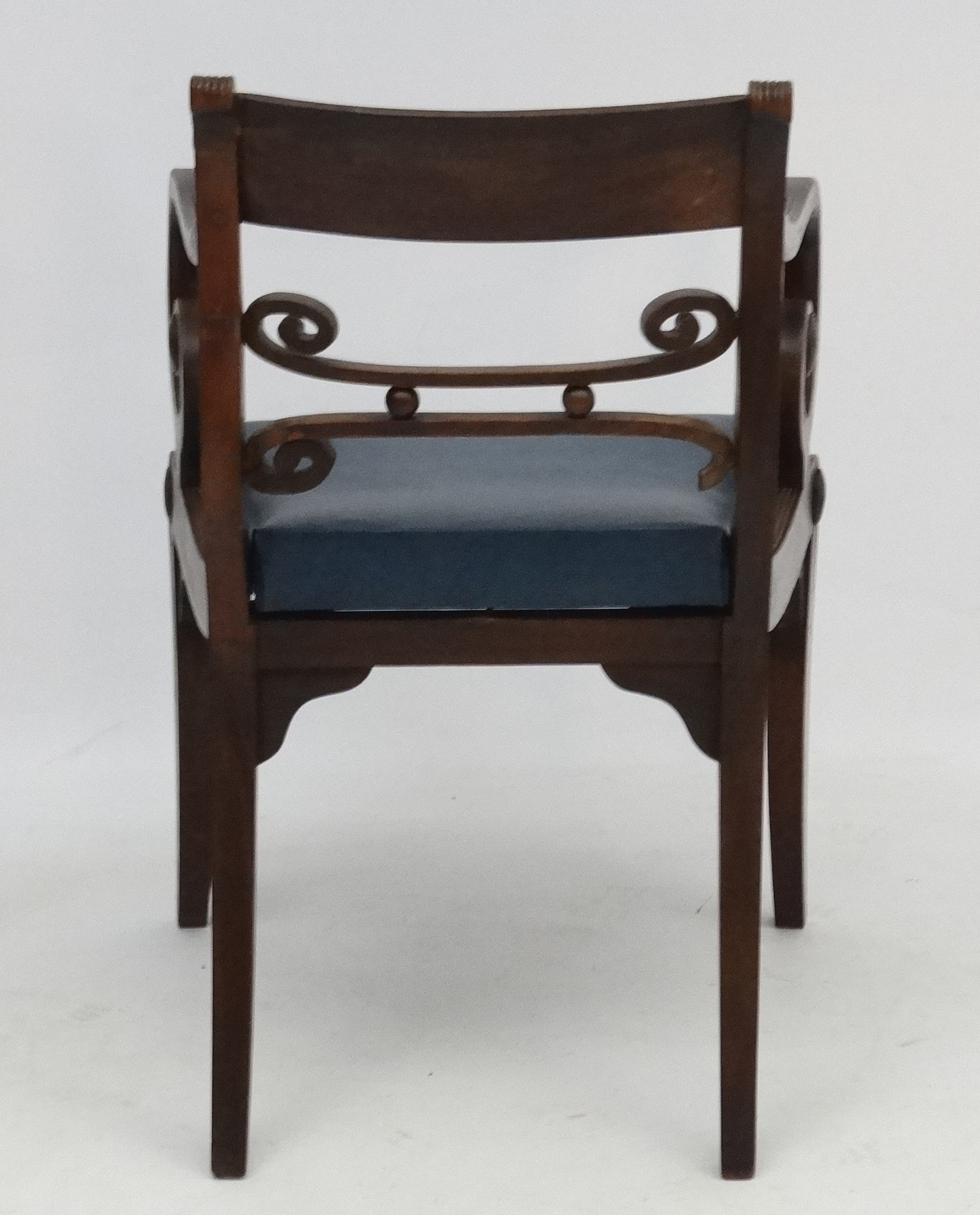 A Regency mahogany open arm / carver chair with sabre legs and drop in seats 32 1/2" high - Image 5 of 5