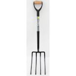 Heavy duty digging fork CONDITION: Please Note - we do not make reference to the