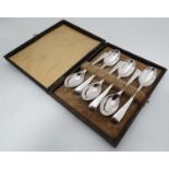 A cased set of 6 silver plated teaspoons CONDITION: Please Note - we do not make
