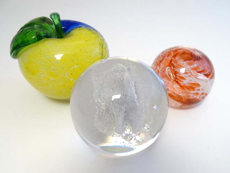 3 various Art glass paperweights, one marked Hadleigh P80, - Image 3 of 11