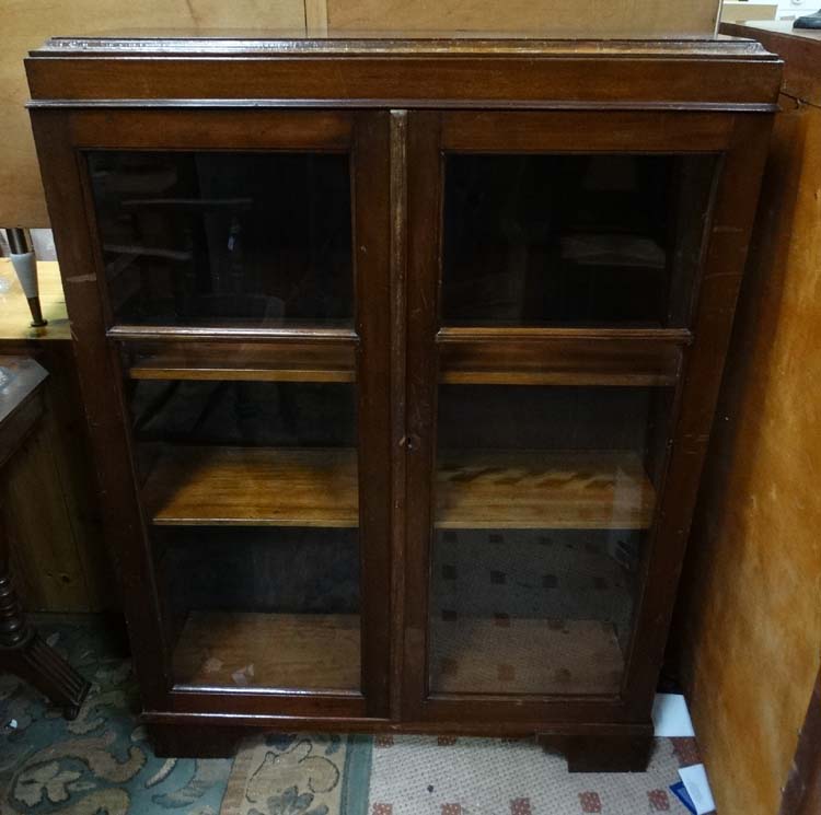 Glazed mahogany bookcase CONDITION: Please Note - we do not make reference to the - Image 2 of 5