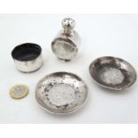 4 items of white metal and silver plate comprising salt and pepper cruet together with 2 pin dishes
