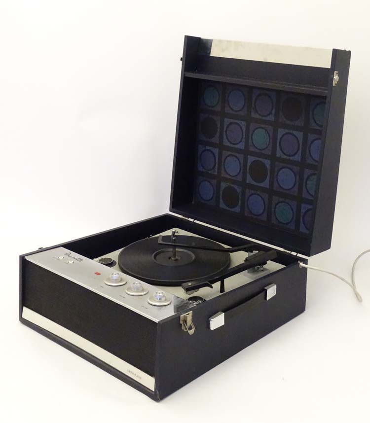 Vintage Retro : a 1960's Bermuda Dansette Monarch vinyl record player , - Image 4 of 6