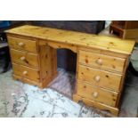 Dressing table / desk CONDITION: Please Note - we do not make reference to the