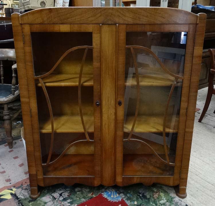 Art Nouveau walnut glazed display cabinet / bookcase CONDITION: Please Note - we - Image 3 of 4