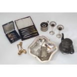 Box of silver plate and pewter CONDITION: Please Note - we do not make reference to