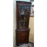 20thC corner cupboard CONDITION: Please Note - we do not make reference to the