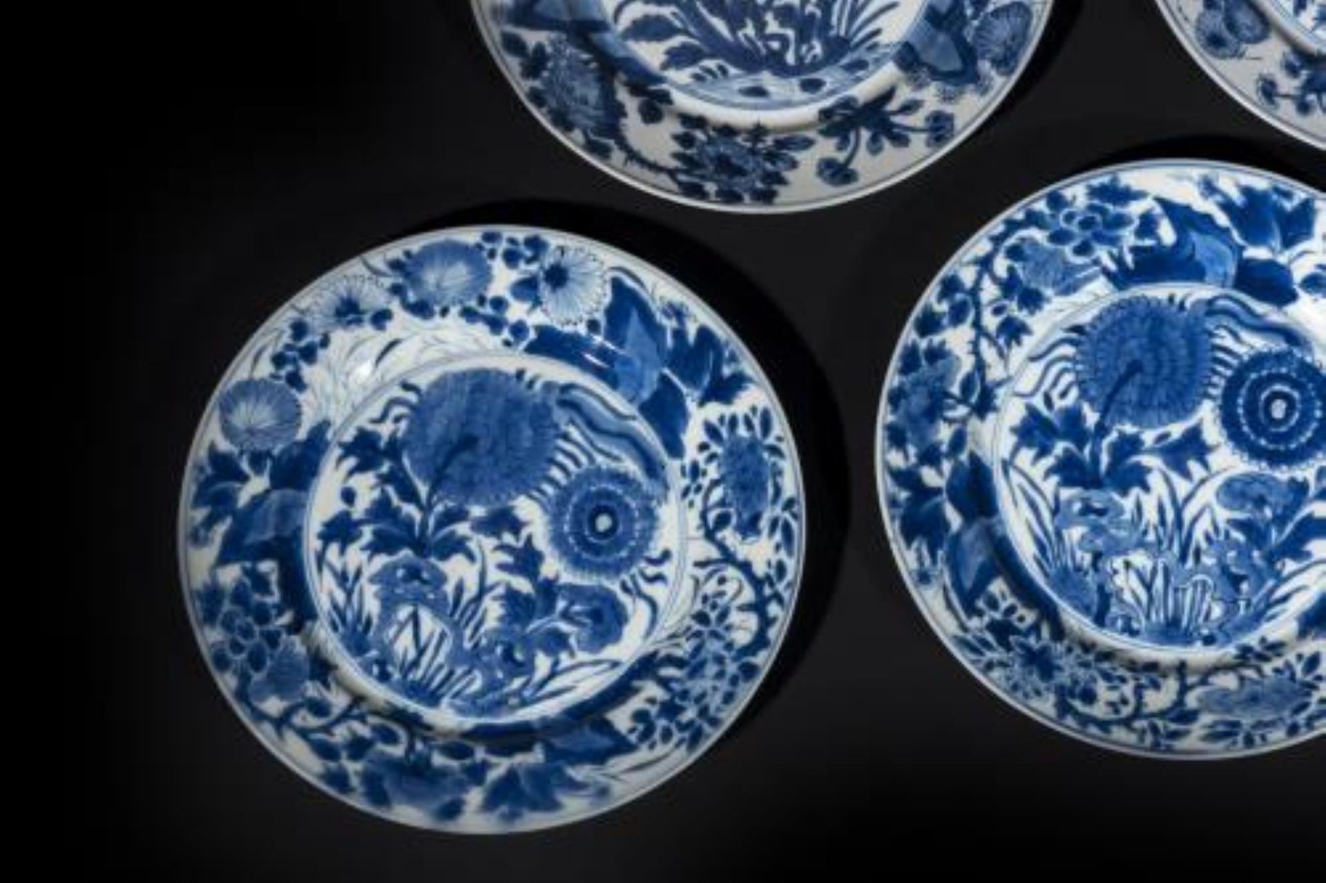 5 assiettes en porcelaine de Chine à décor central en B&B de fleurs et oiseaux [...] - Bild 2 aus 4