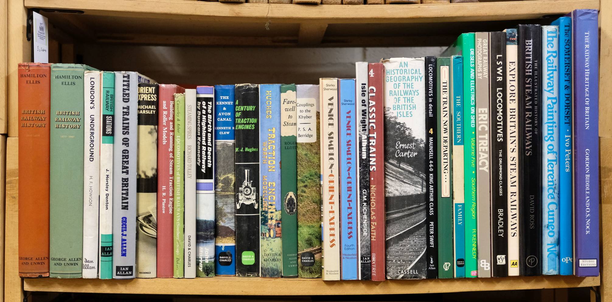 Railway. A collection of modern railway, steam and locomotive reference, including publications by