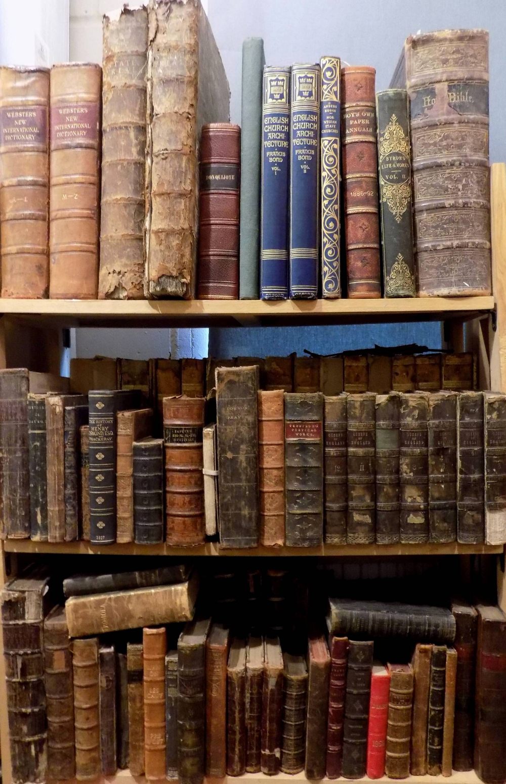 Antiquarian. A large collection of miscellaneous 18th and 19th century literature and reference,