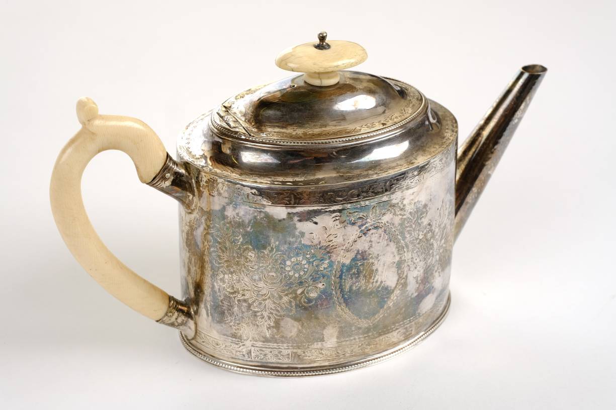 *Teapot. A George III silver drum shape teapot by Hester Bateman London, 1787, with ivory finial and - Image 2 of 12