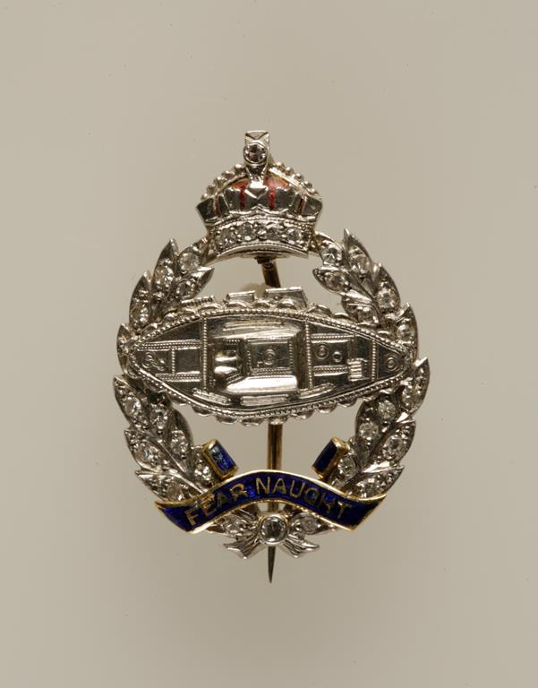 MILITARY INTEREST: A ROYAL TANK REGIMENT BROOCH