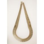 A 9CT YELLOW GOLD FRINGE NECKLACE