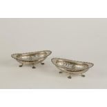 A PAIR OF EDWARDIAN BON BON DISHES